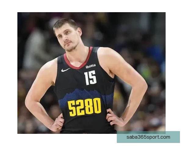 掘金官方力挺约基奇40+13+8完压文班 休媒称当世最强球员 掘金官方力挺约基奇40+13+8完压文班 休媒称当世最强球员