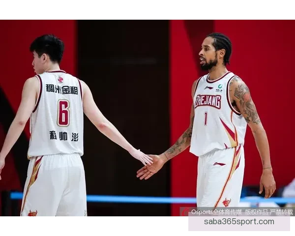 詹金斯30分创生涯新高感恩上场机会 关键时刻鼓励全队放开打